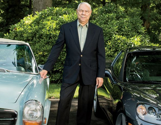 Illustration for article titled Profiling the cars of General Colin Powell